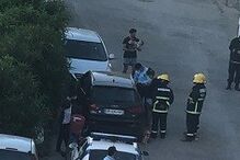 Bebé de um ano trancado sozinho dentro de carro em Almada