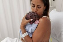 Carolina Patrocínio e o filho Eduardo