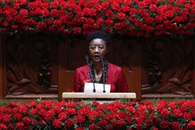 Beatriz Gomes Dias nas comemorações do 25 de Abril no Parlamento