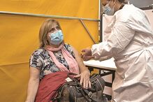 Portugal é dos países europeus com menos notificações de reações adversas às vacinas, nomeadamente da AstraZeneca 