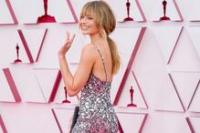 Margot Robbie em Chanel 