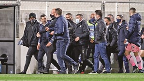 Sérgio Conceição e Paulo Sérgio suspensos por discussão durante jogo em Portimão