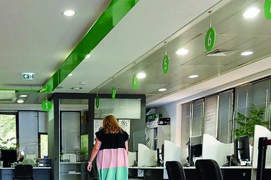 Greve na função pública com adesão a rondar os 80%