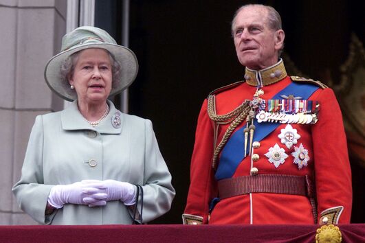 As imagens da vida do príncipe Filipe, duque de Edimburgo e marido da rainha Isabel II