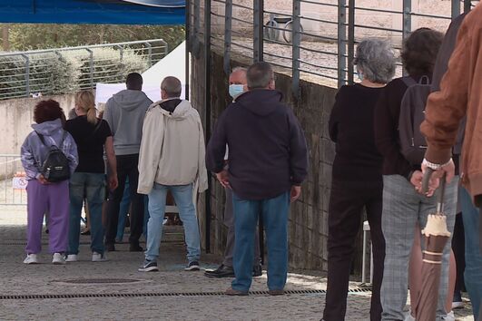 Incendiária de muleta absolvida por sofrer surto psicótico