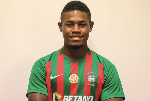 Mosquera foi operado terça-feira ao ombro direito