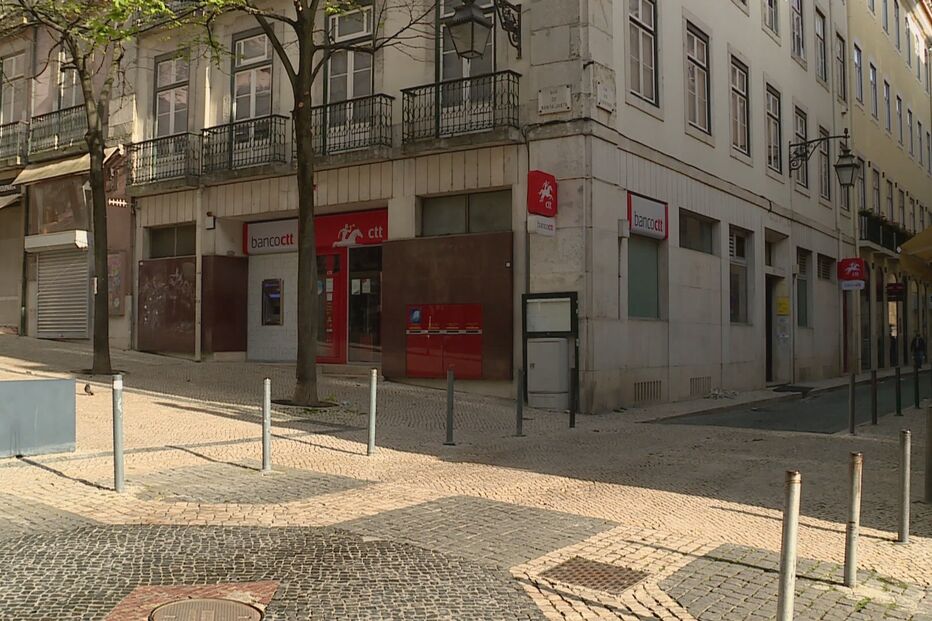 Advogado julgado por burlar idosa demente em Tomar