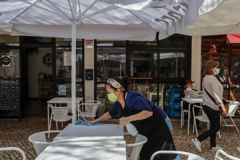 Normalidade regressa à rua das esplanadas no bairro lisboeta de Telheiras