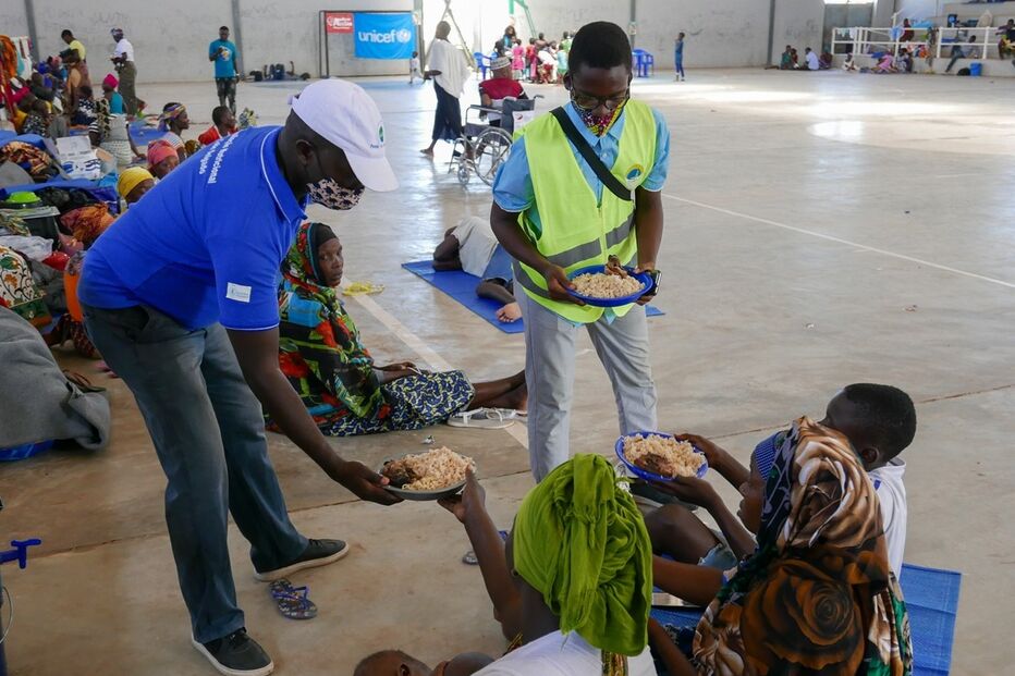 Distribuição de comida aos refugiados, em Cabo Delgado 