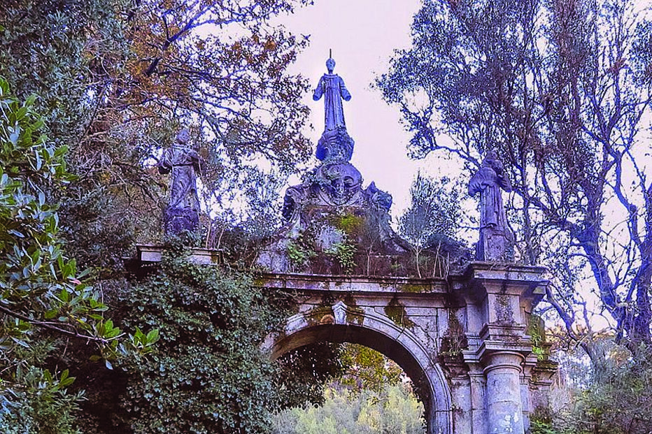 Convento de Viana do Castelo em ruína