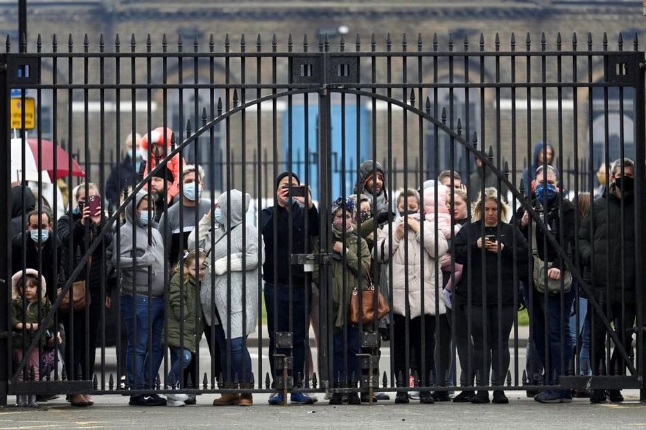 Salvas de canhão por todo o Reino Unido em homenagem ao príncipe Filipe