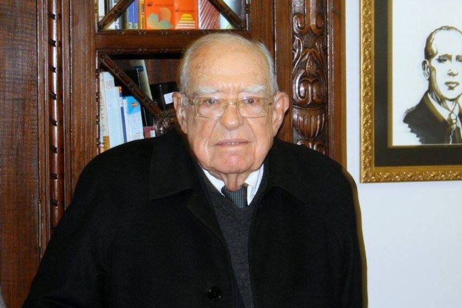 Pedro Soares Martinez