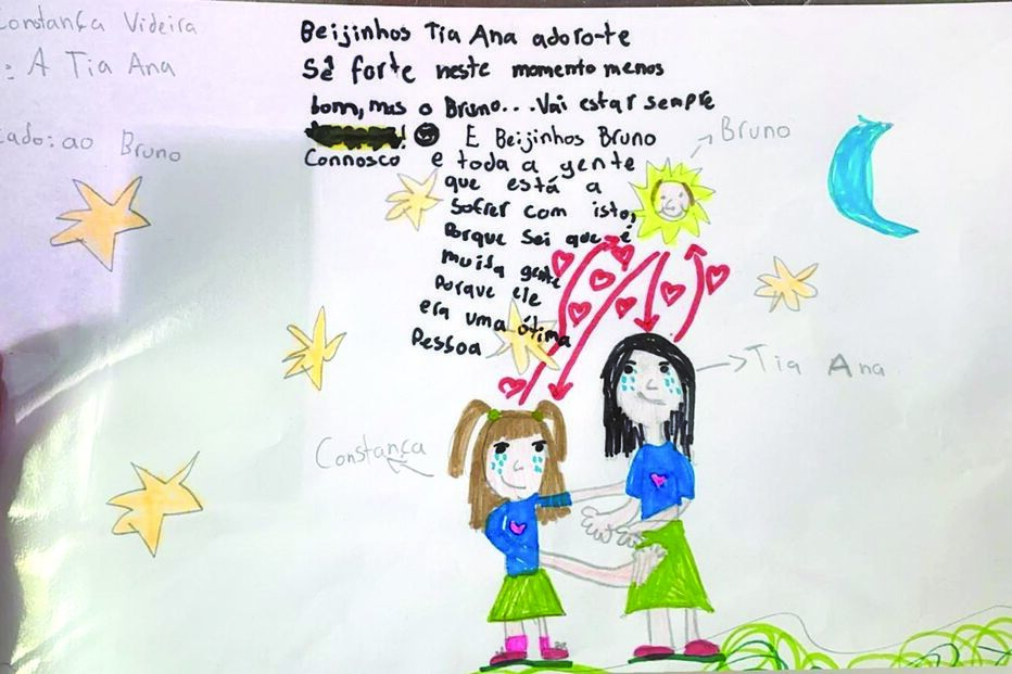 Sobrinha emociona fadista Ana Moura com desenho simbólico