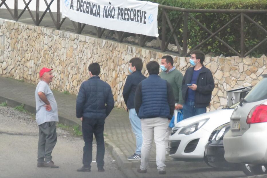 Cartazes com mensagem 