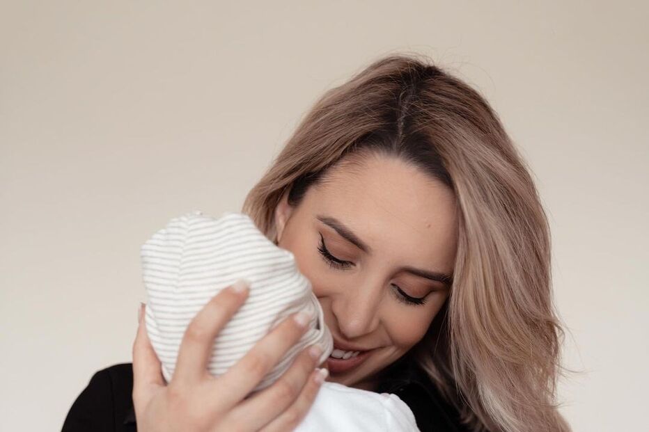Helena Coelho e a filha, Íris