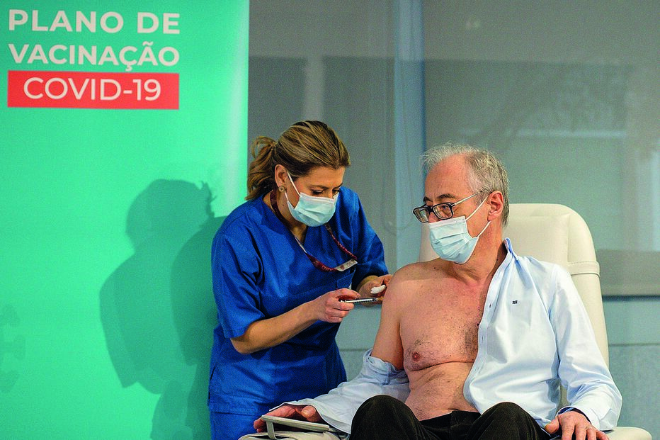 António Sarmento, diretor do serviço de infecciosas do São João  