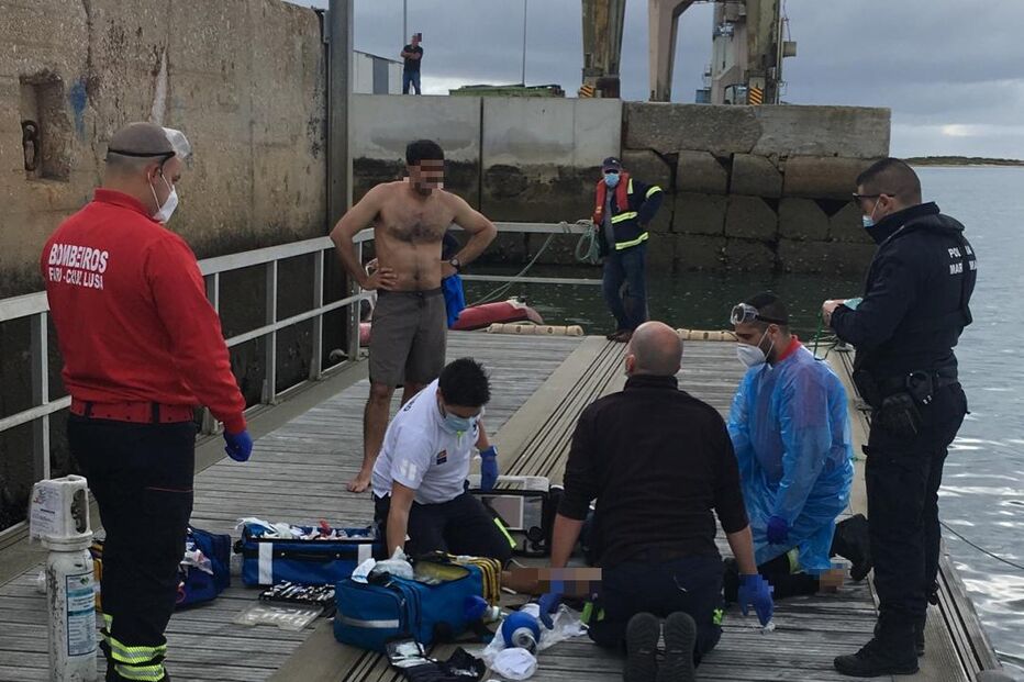 Colisão de barco com boia mata homem na ria Formosa em Faro