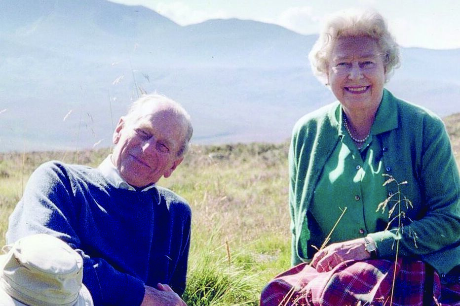 Casa Real partilhou foto inédita de Filipe e Isabel em 2003, na Escócia 