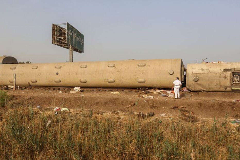 Descarrilamento de comboio no Egito