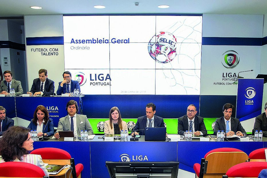 Clubes profissionais tomaram uma posição concertada em abril de 2020 