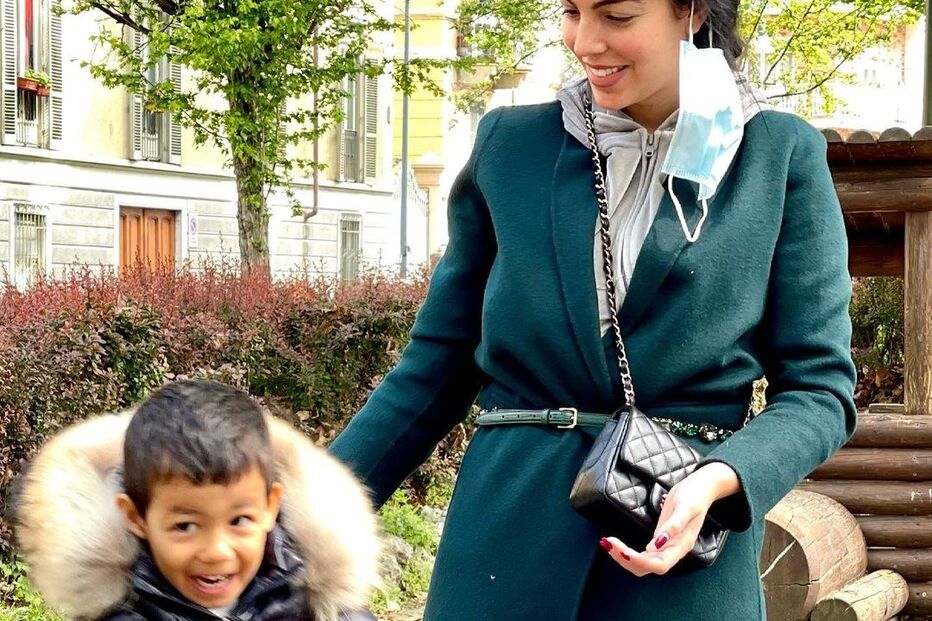 Georgina Rodríguez e os filhos 