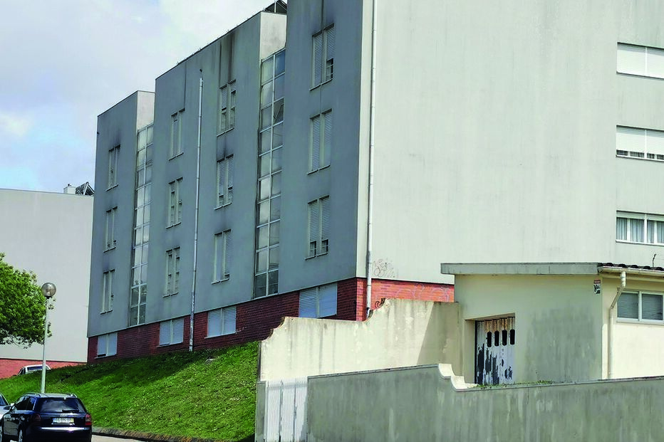 Fecha sogro em quarto para lhe ficar com reforma em Matosinhos