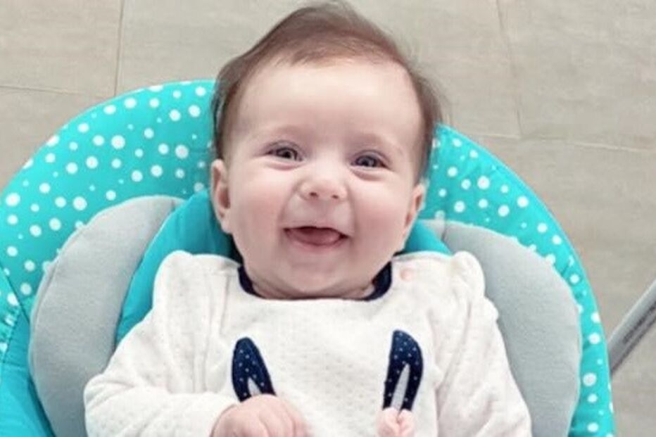 Maria Clara tem apenas quatro meses