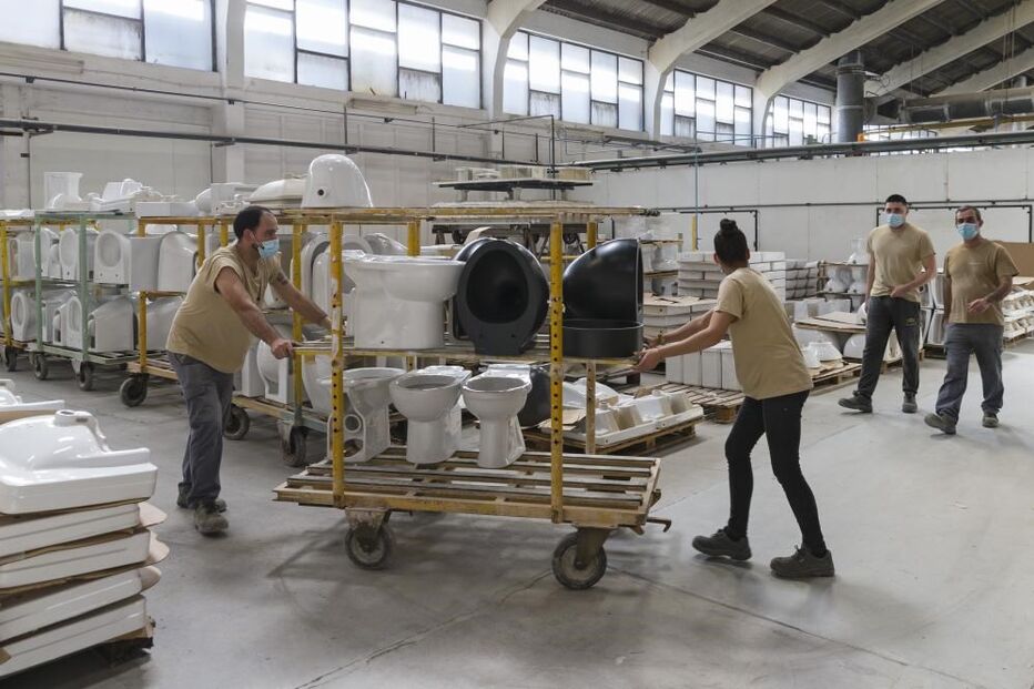 Valadares, a cerâmica de Gaia que finta falências e pandemias há 100 anos