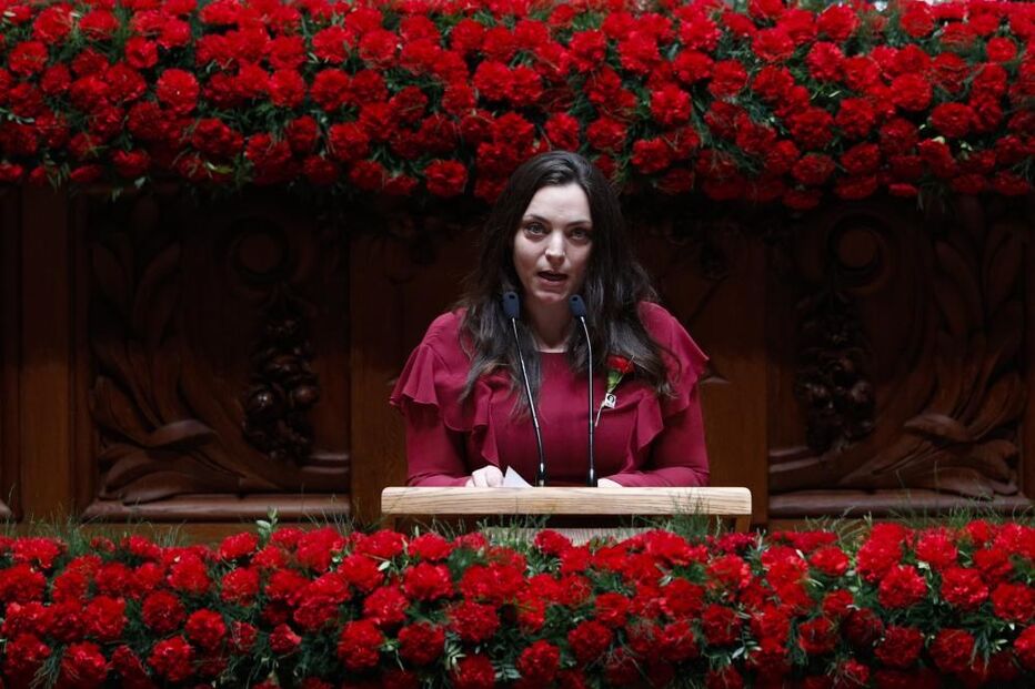 Alma Rivera no Parlamento nas comemorações do 25 de Abril