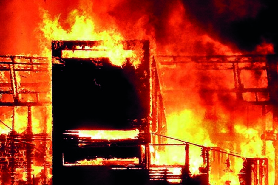 Incêndio consumiu o restaurante 