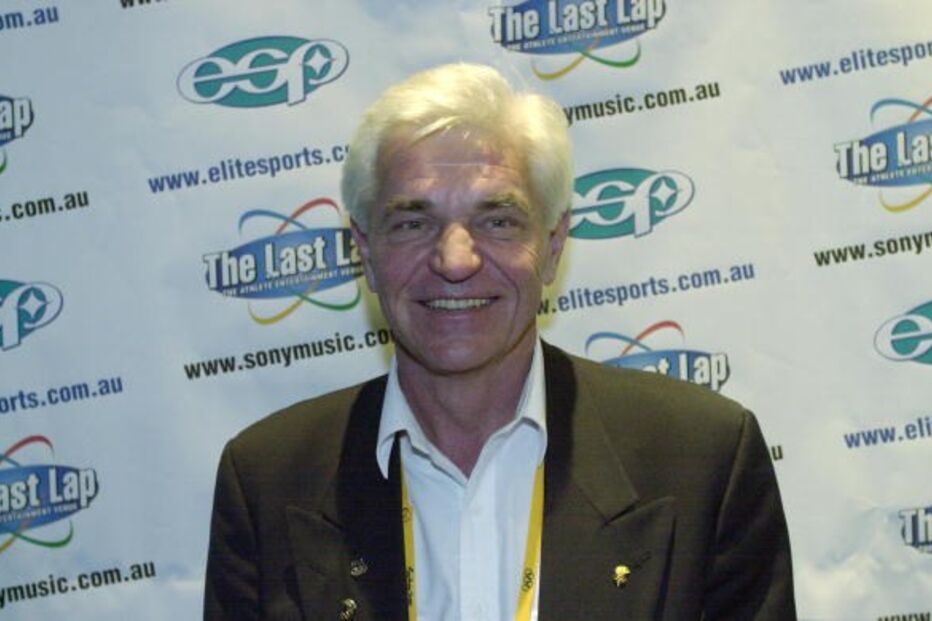 Antigo nadador australiano John Konrads