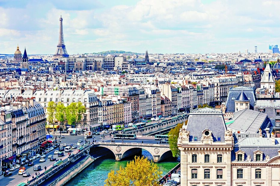 Imagem Paris 31359053 copy.jpg (9660637) (Milenium)