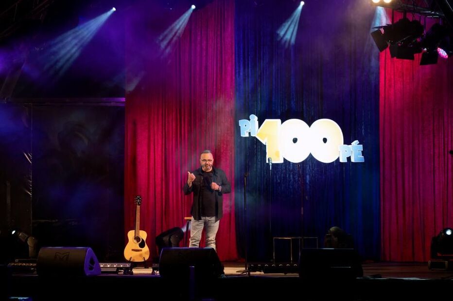 Espetáculo de humor em Braga lotado com 400 pessoas