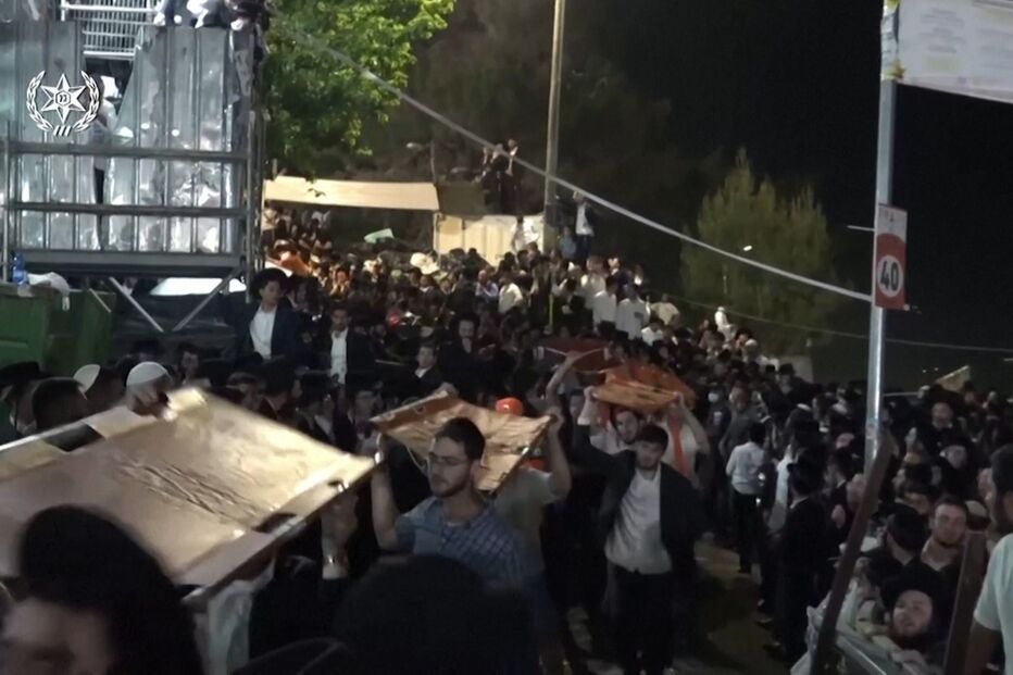Pelo menos 44 pessoas morrem esmagadas em festival judaico em Israel