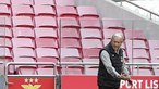 Jorge Jesus reparte responsabilidade de vencer entre Benfica e FC Porto
