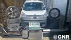 Homem detido por furto, desmantelamento e recetação de carros em Famalicão