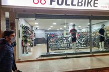 Loja de bicicletas furtada no centro de Santa Maria da Feira