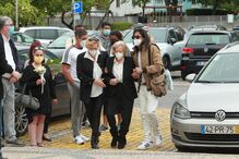 Vários rostos da televisão, teatro e cinema marcaram presença no último adeus à atriz Maria João Abreu, em Lisboa