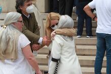 Vários rostos da televisão, teatro e cinema marcaram presença no último adeus à atriz Maria João Abreu, em Lisboa