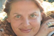 Carla Vasconcelos.jpg