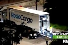 Carros de Ronaldo são levados de Turim