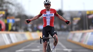 Dinamarquês Kasper Asgreen vence a quarta etapa da Volta ao Algarve