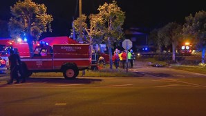 Violento acidente com BMW i8 mata duas pessoas e deixa dois feridos em Guimarães