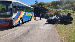 Acidente com autocarro escolar em Arcos de Valdevez	