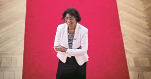 Deputada Romualda Fernandes