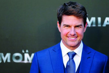 Tom Cruise é, para já, um dos atores que tornou a posição mais radical devolvendo os prémios que recebeu 