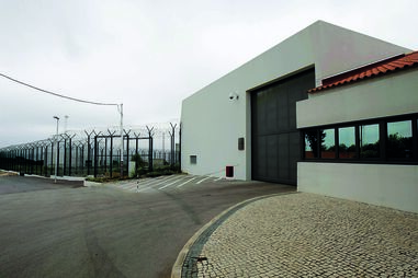 Reclusa transexual está detida na prisão de alta segurança de Monsanto, Lisboa