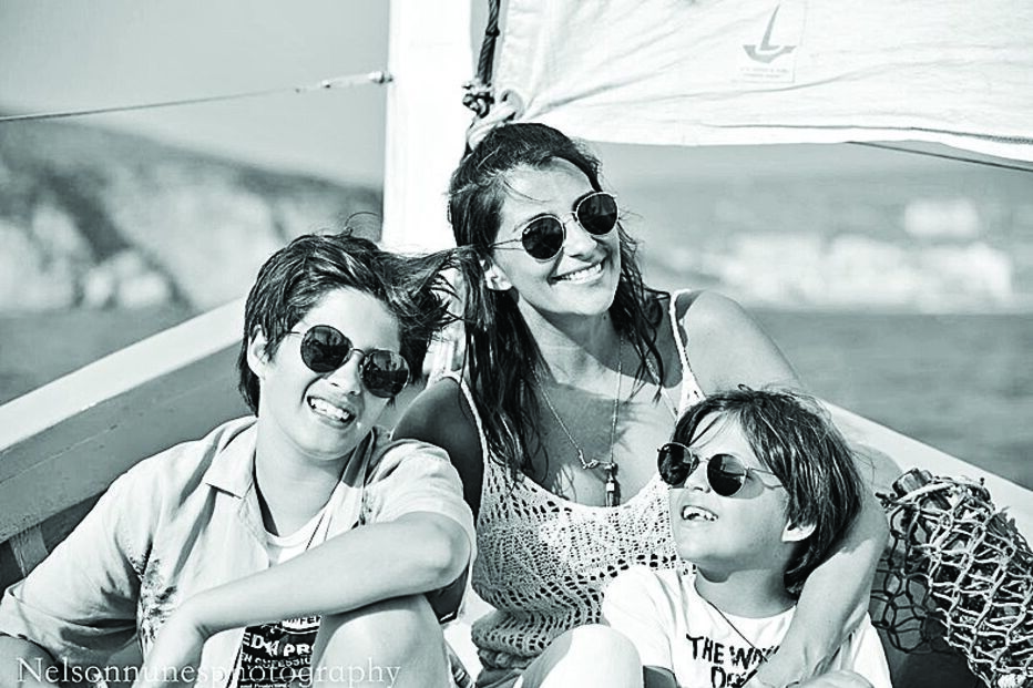 Isabel Figueira com os filhos, Rodrigo e Francisco