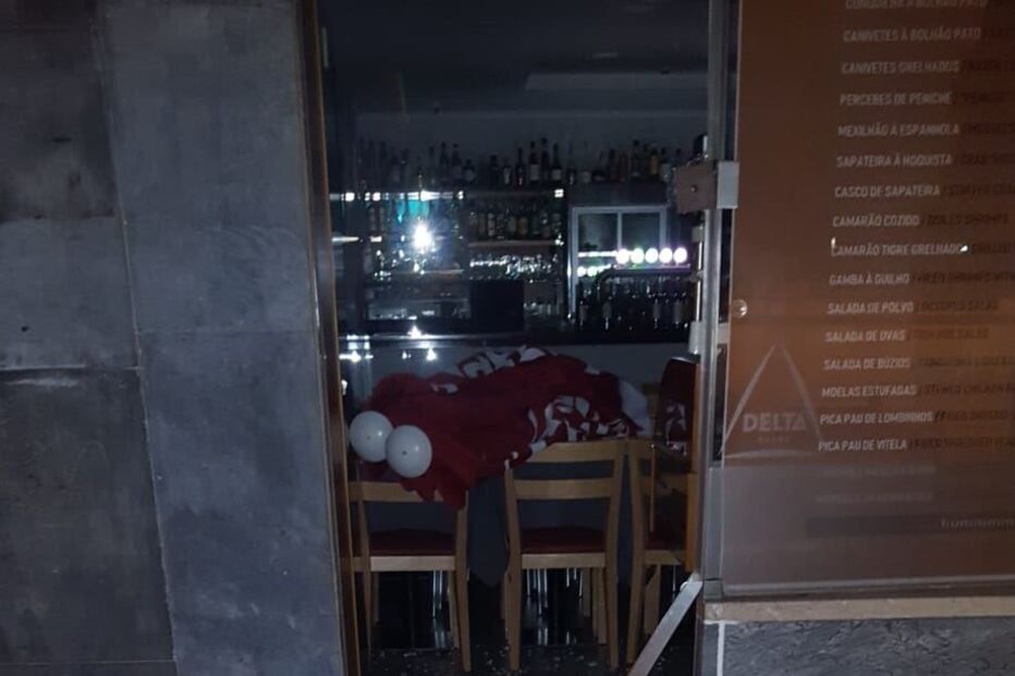 Ladrões partem vidro de café para roubar 70 euros em Lisboa