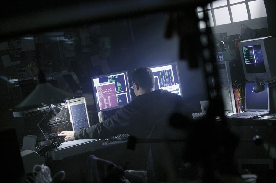 Rede de pornografia, sites pornográficos, pornografia infantil